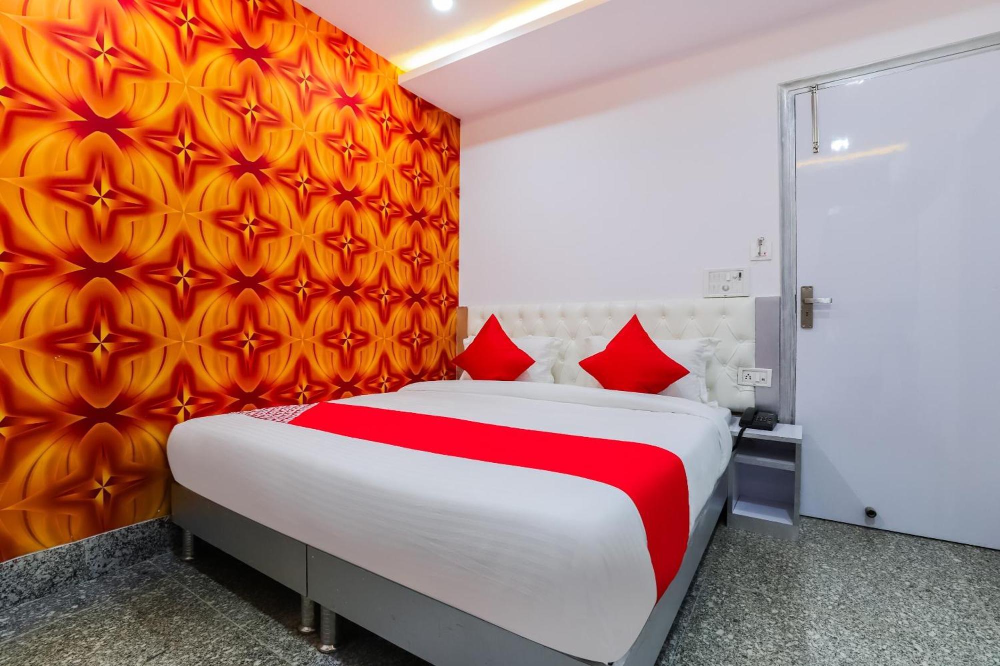 Hotel O New Tech India Delhi  Exterior photo