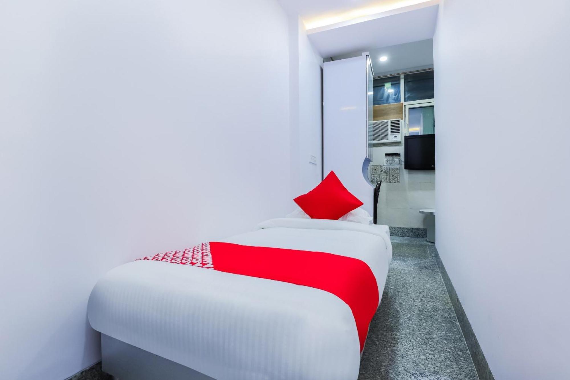 Hotel O New Tech India Delhi  Exterior photo